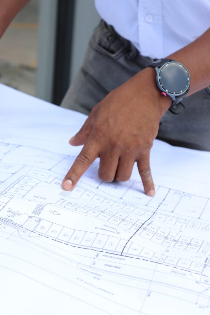 Plaza K57 — proyecto Creinsa